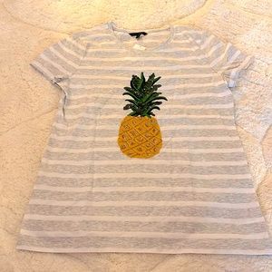 Banana Republic pineapple t-shirt. Large. New!